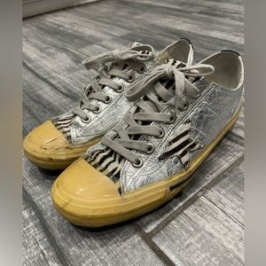 Golden Goose silver leather & Zebra star Sneaker Size 40 $685